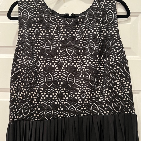 New York & Company Stretch Black Lace Dress 18 - Picture 6 of 8